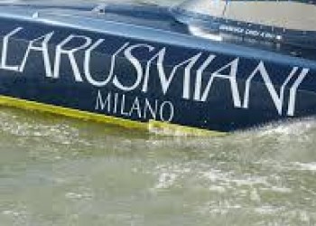 Sarà Gianluca Carli sarà il pilota dell'imbarcazione la Classe 3000 Offshore