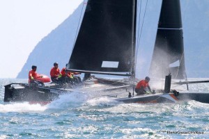 GC32 Riva Cup: Spettacolare scuffia di Malizia Yacht Club de Monaco