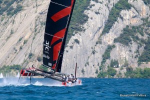 GC32 Riva Cup: Spettacolare scuffia di Malizia Yacht Club de Monaco