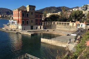 'Bagni Porticciolo', a Rapallo si va a scuola di... Sirene!