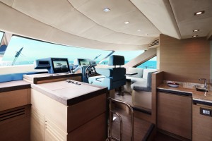 MonteCarlo Yachts MCY 80 - interni