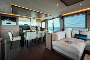 MonteCarlo Yachts MCY 80 - interni