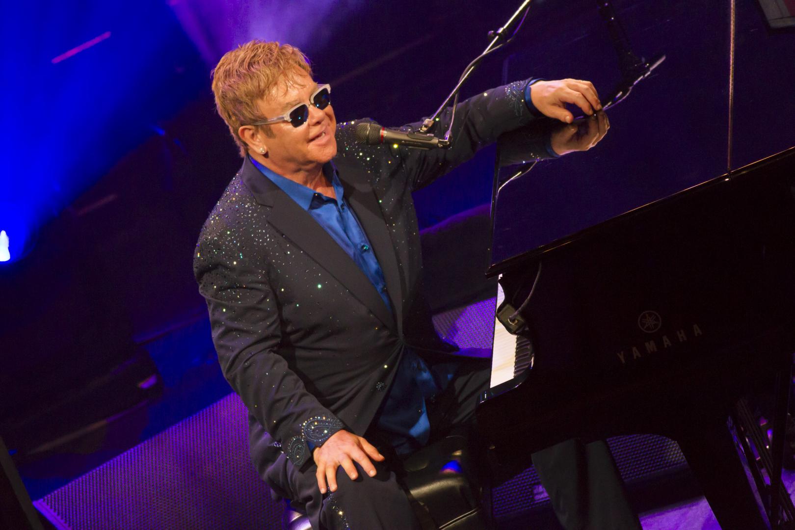 Elton John in concerto per Ferretti Group e Yacht Club de Monaco