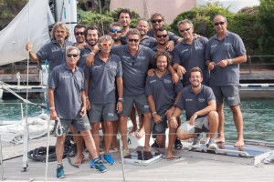 L'equipaggio di Shirlaf (al centro il timoniere e armatore Giuseppe Puttini) da domani in regata alla Rolex Swan Cup 2016 di Porto Cervo