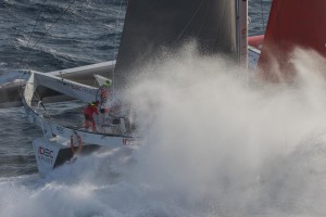 IDEC SPORT is continuing to extend her lead and clock up the miles in the Pacific