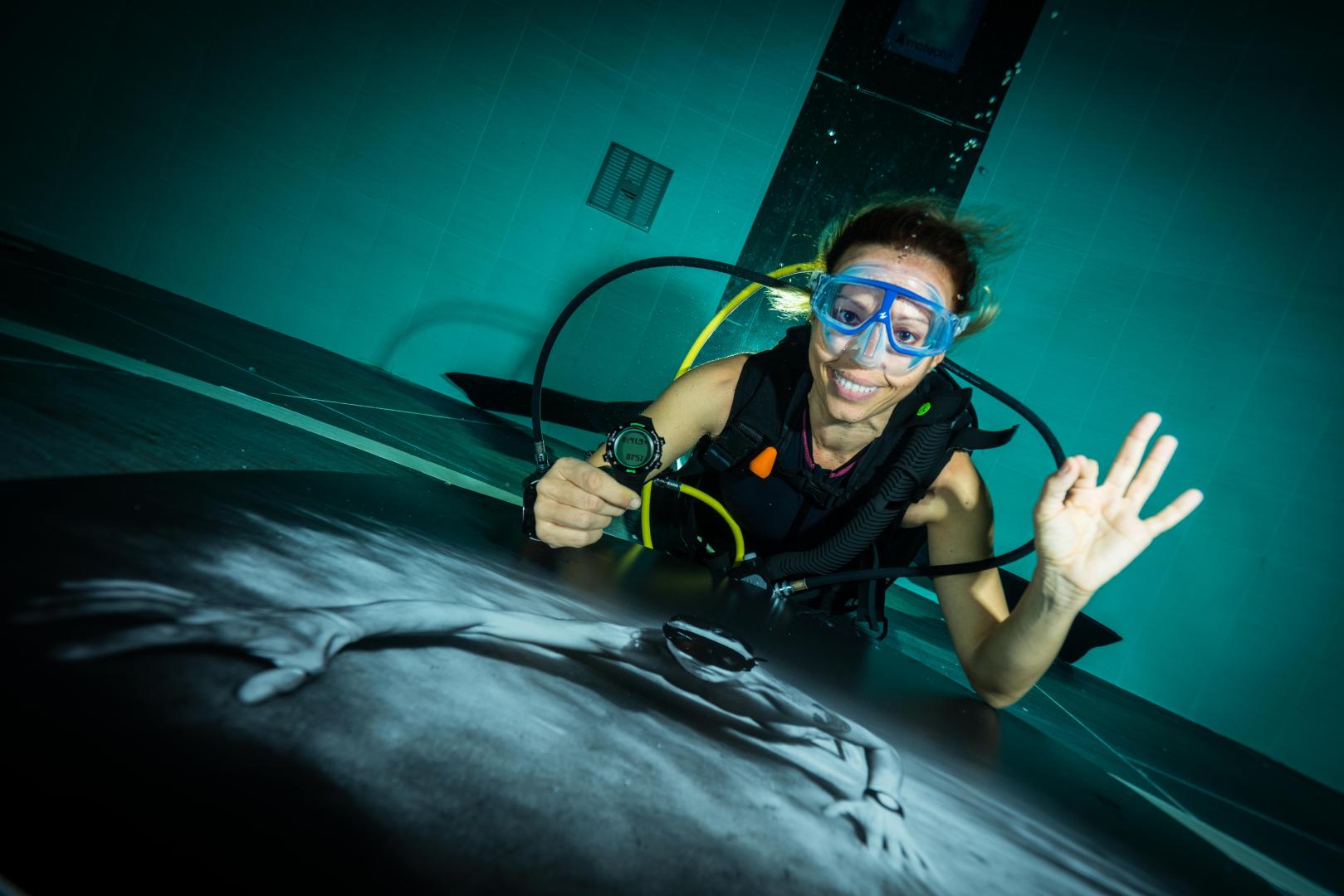 Alice Cattaneo e la prima mostra fotografica subacquea in Y-40