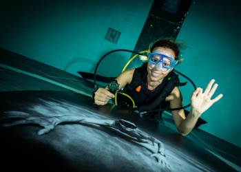 Alice Cattaneo firma la prima mostra fotografica subacquea in Y-40