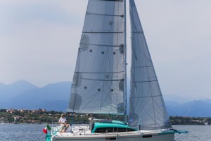 Rossoragno RR28, uno yacht a vela di soli 8,6 metri di lunghezza
