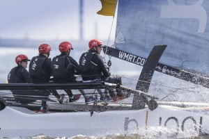 Outsider in cruise control on choppy waters