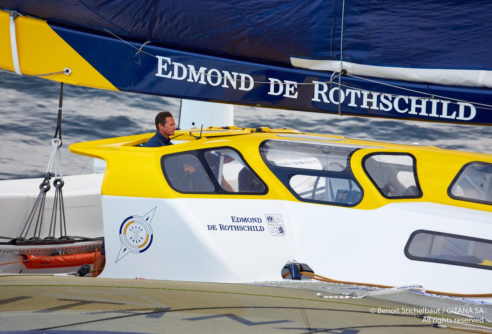 Maxi Edmond de Rothschild: Debut flights