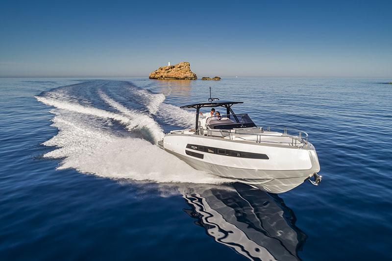 Invictus Yacht 370 GT Hardtop world premier at the 2017 Cannes Yachting Festival