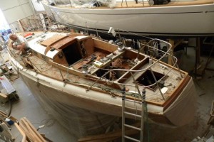 Can Can, sloop bermudiano in legno