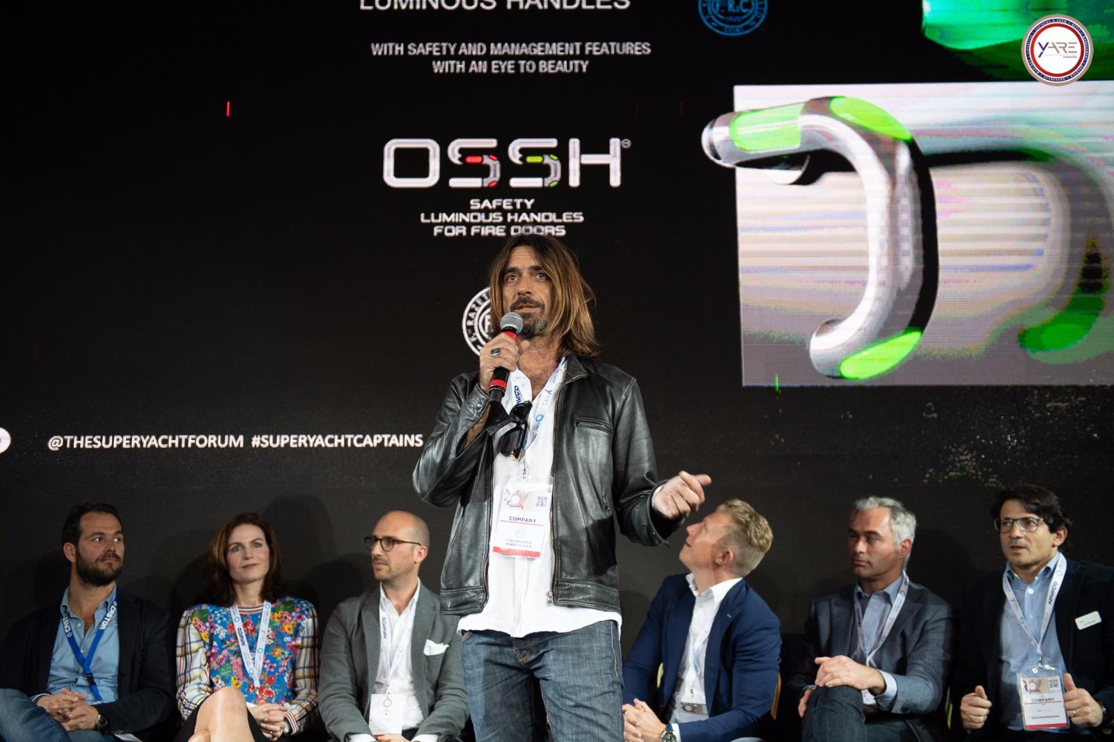 Giangi Razeto presenta la maniglia OSSH durante la 'Passerelle Pitch' dello YARE 2019