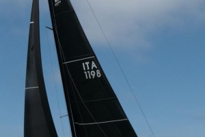 Italia Yachts 11.98 Bellissima durante il test di PressMare