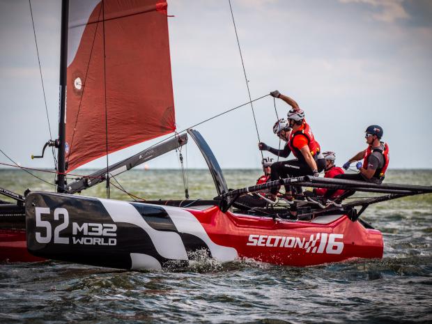 Section 16 and Cape Crow Vikings on a charge at M32 European Series