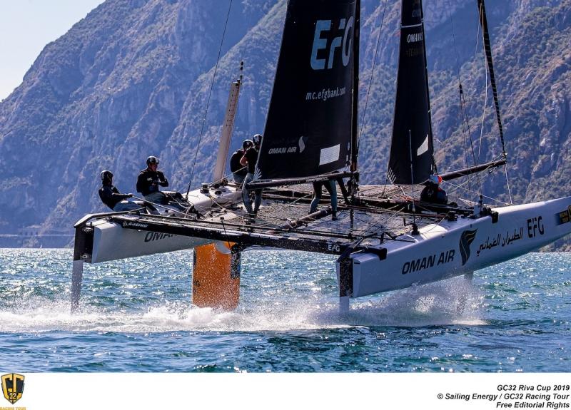 Team Oman Air sa di poter vincere anche la tappa sul lago di Garda