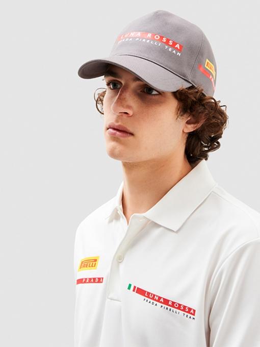 Acquisto \u003eprada luna rossa abbigliamento Grande vendita - OFF 61%