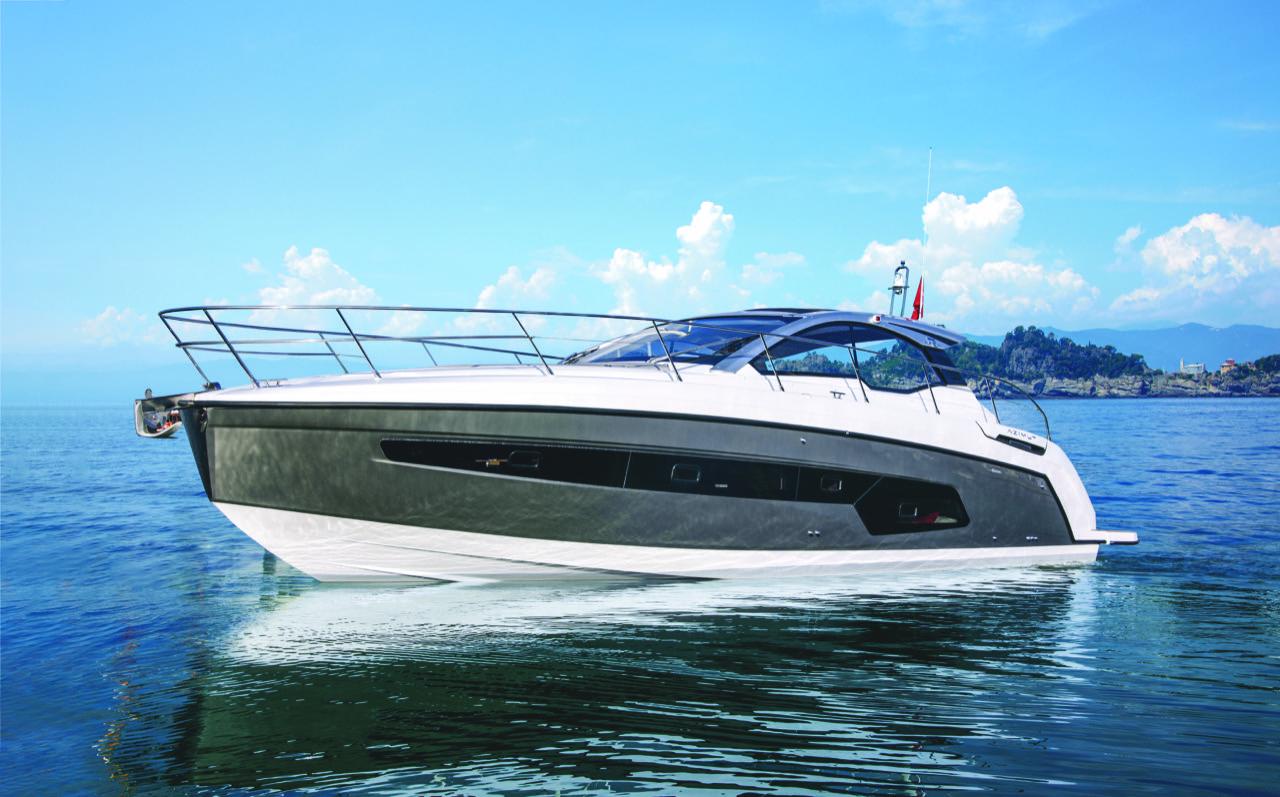 Azimut Yachts at the 2021 Palm Beach International Boat Show