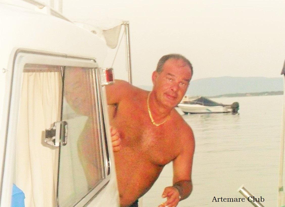 Gianluca Fuga in barca - Artemare Club