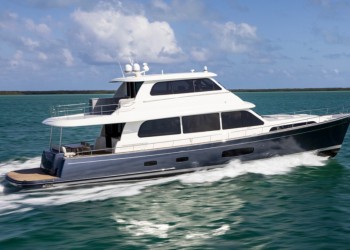 Grand Banks GB85 debut at 2022 Cannes Yachting Festival