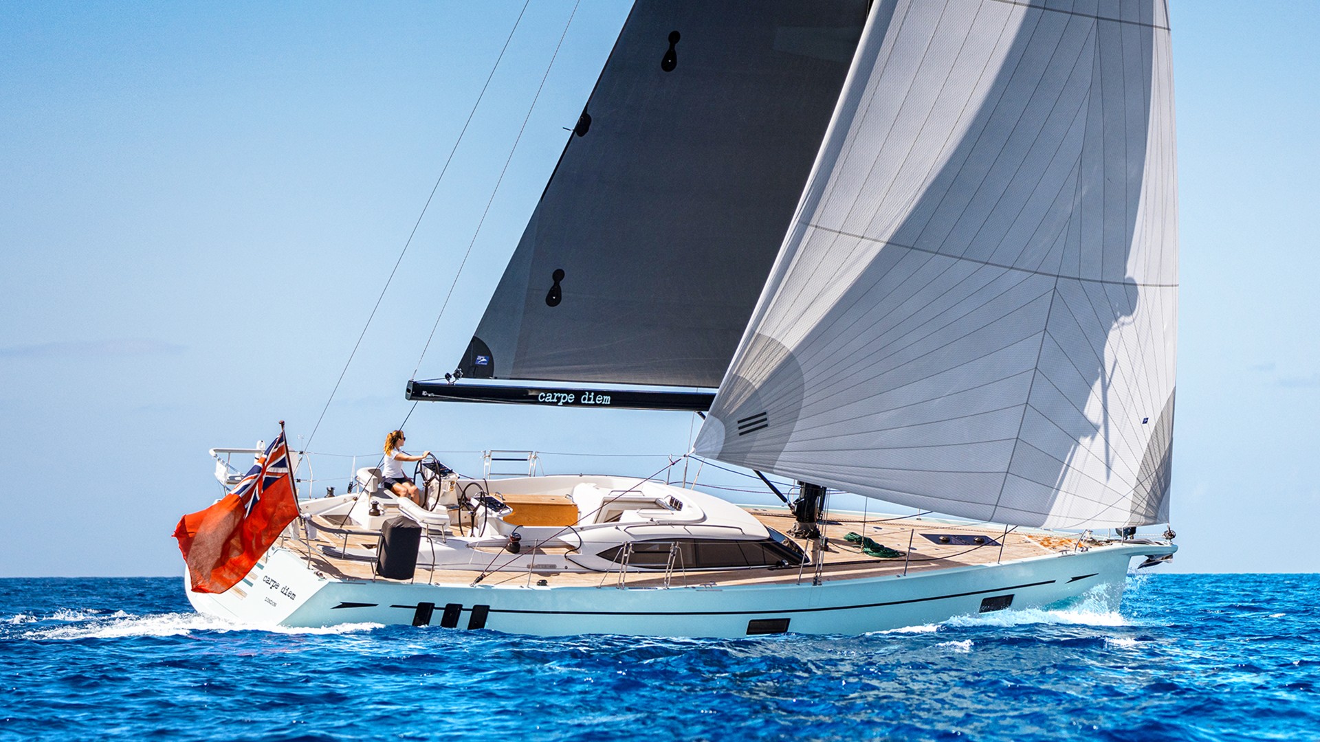 Oyster 495 wins European Yacht of the Year 2023