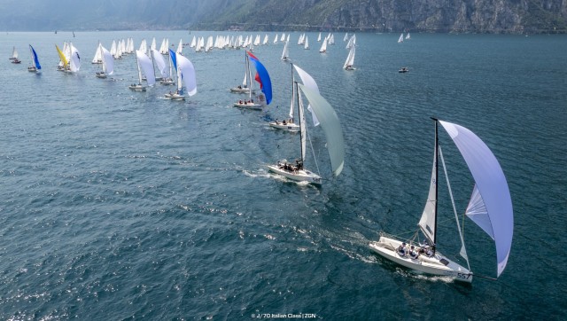 J/70 Corinthian World Cup, Calypso Plastic Pledge leads the standings after Day 1