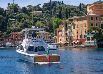 Bertram Yachts espande la produzione e completa il Bertram 35 in Italia