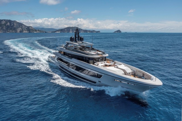 Another important sale for Baglietto who signs  tenth hull of the T52 line motor yacht