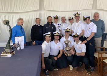 Antares della Marina Militare vince la XLIX Coppa Carnevale
