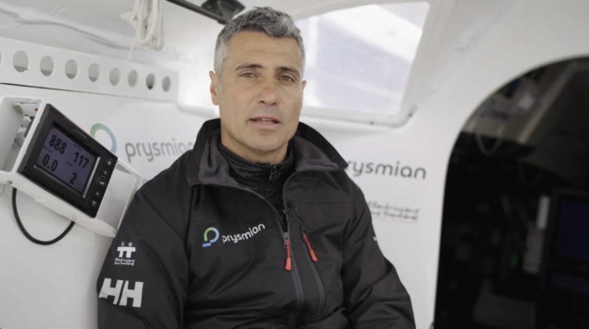 Pressmare | Notte impegnativa a bordo di Prysmian, Pedote ha navigato ...