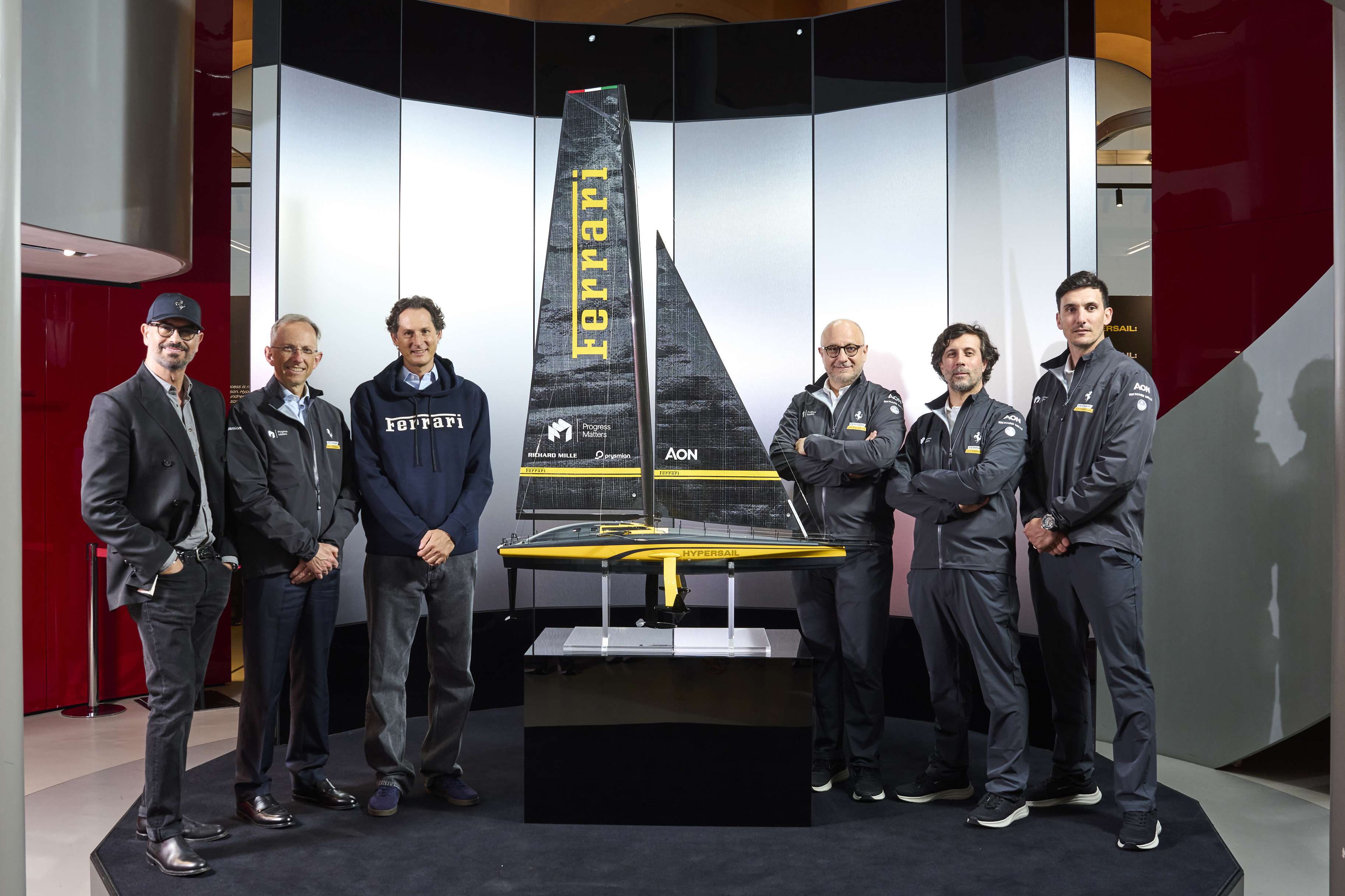 Ferrari Hypersail, svelata a Milano la livrea del monoscafo full foiling