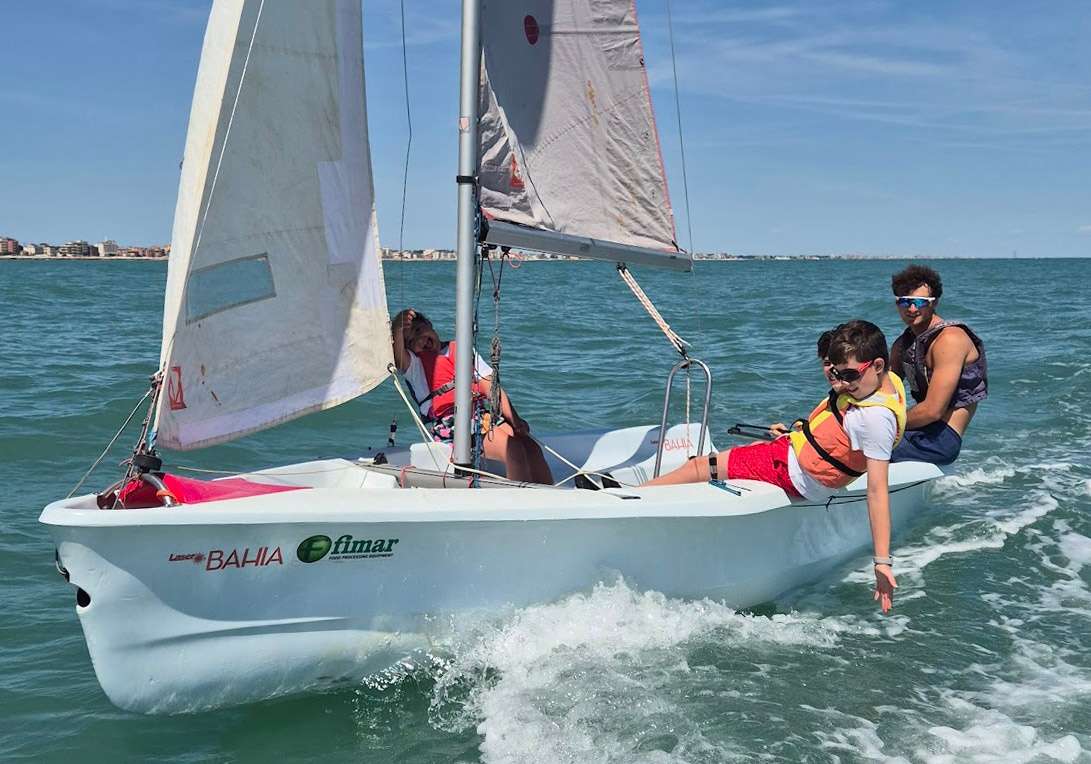 Numeri in forte crescita per la Scuola Vela dello Yacht Club Rimini: c’&egrave; tempo per iscriversi sino a fine agosto