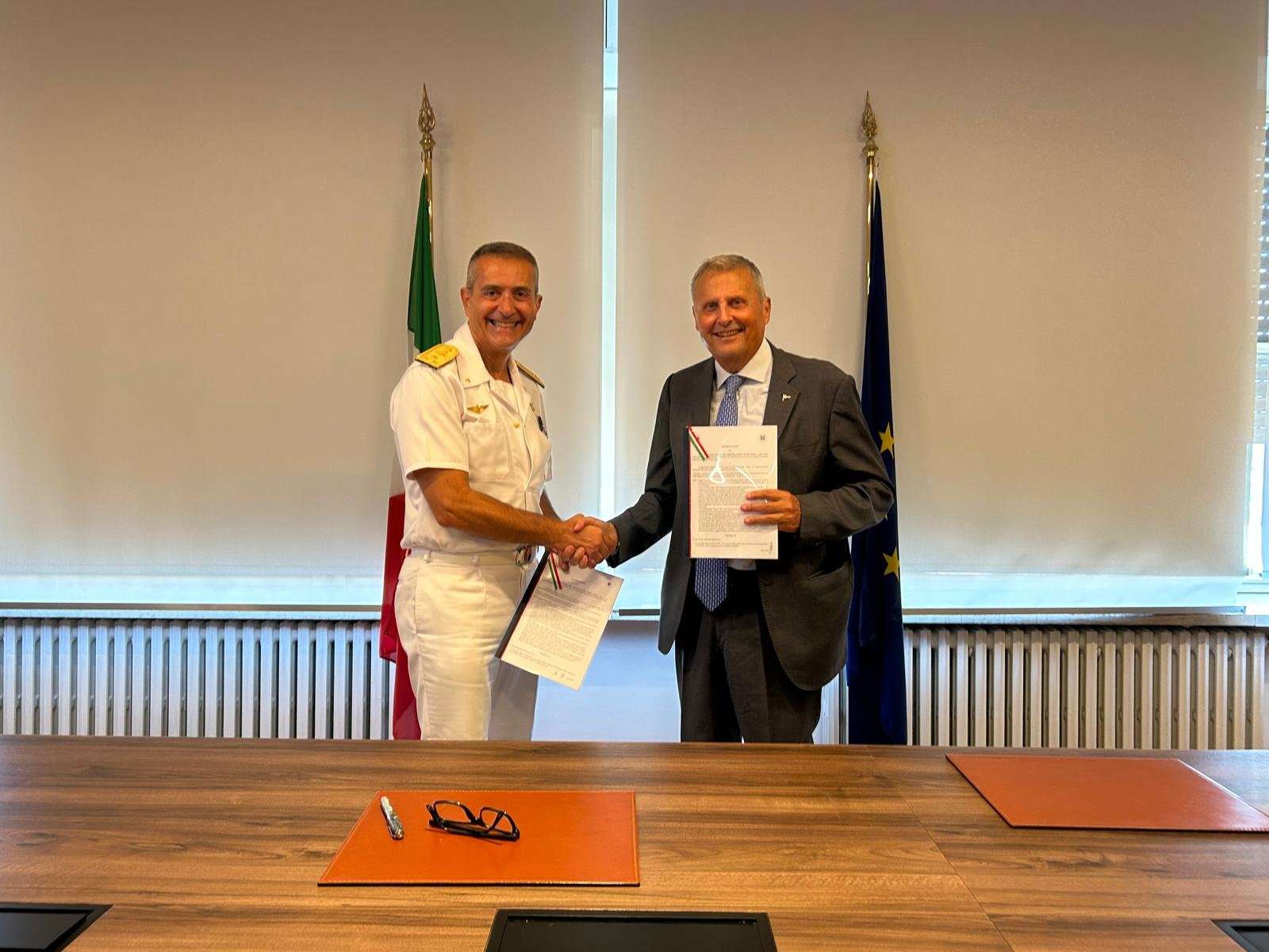 Mare, accordo triennale Lega Navale Italiana-Guardia Costiera