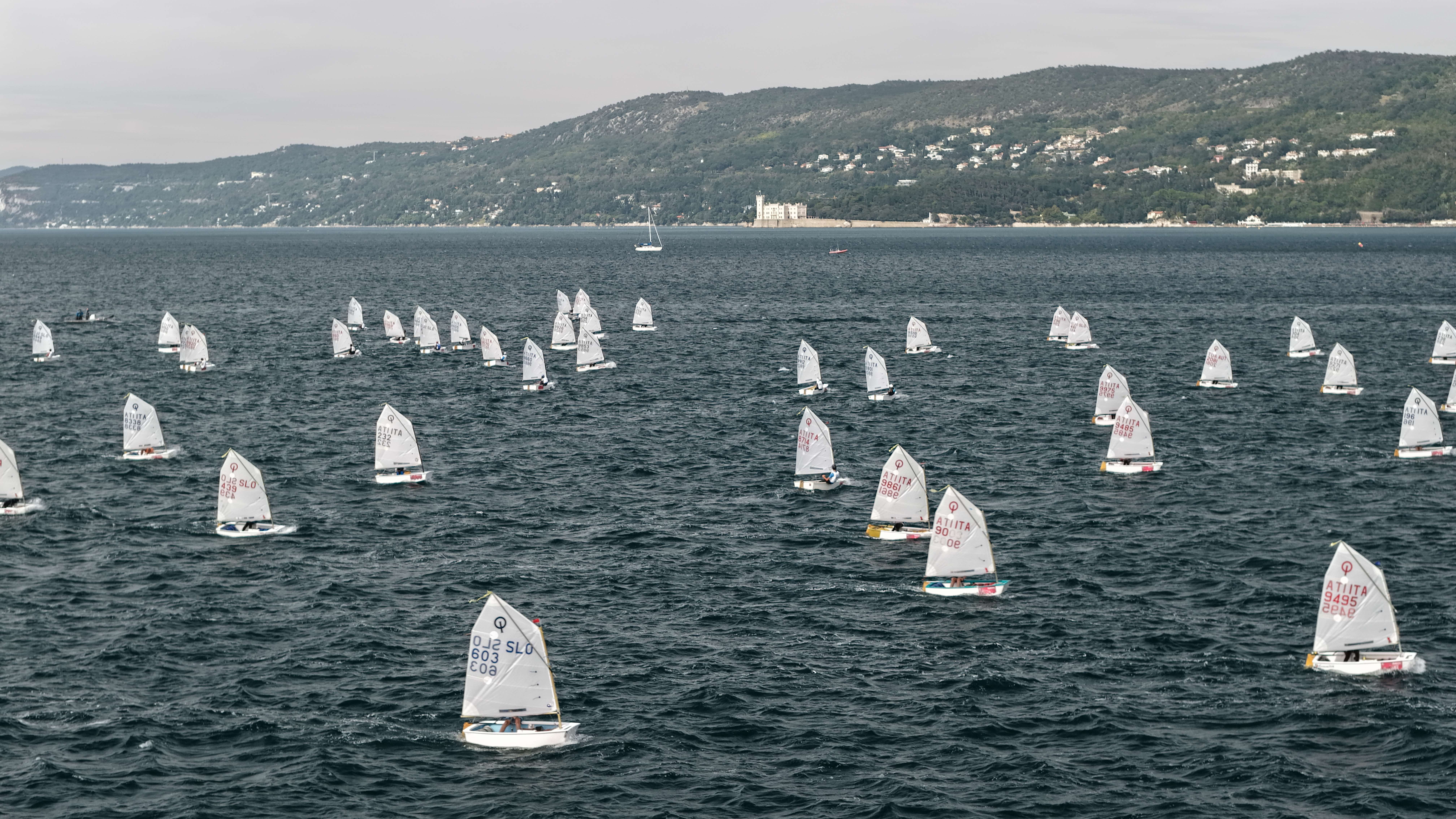 Barcolana58: il villaggio si completa, domani il Barcolana ai Sea Summit