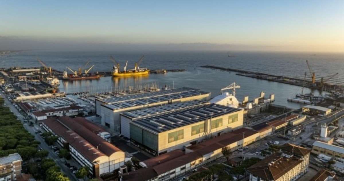 TISG, nuove chat nella denuncia di Costantino: 80mila messaggi, torna in ballo “un concorrente”
