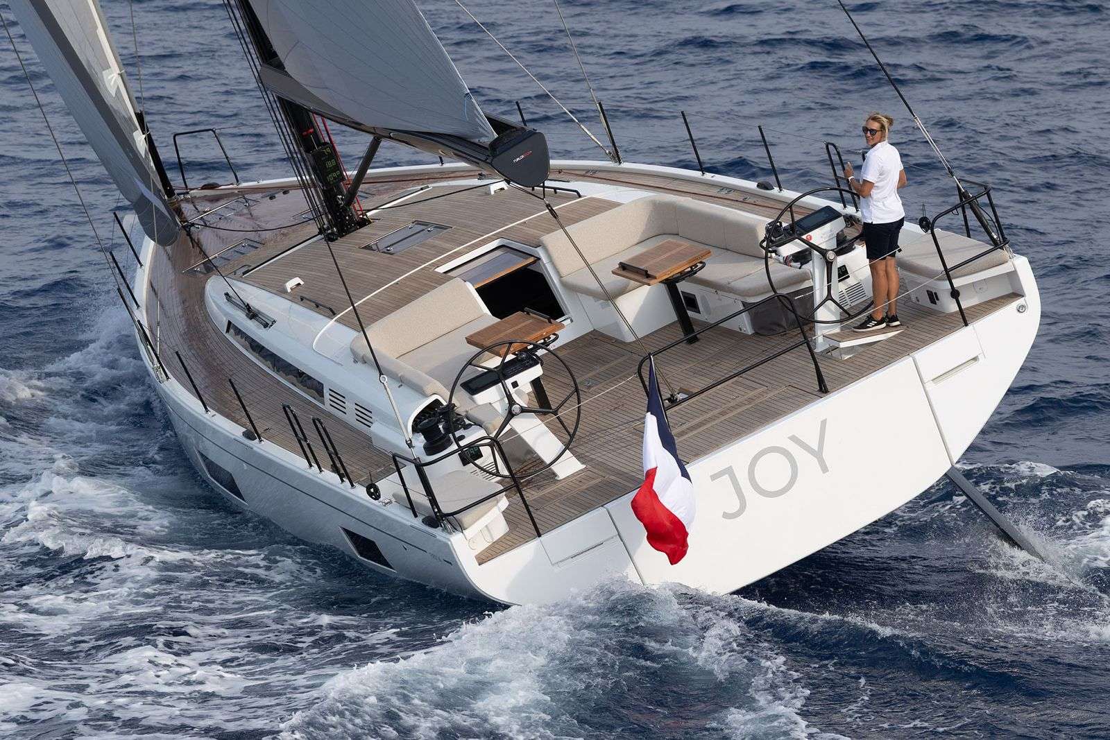 Beneteau First 60, a Genova la prima italiana del nuovo performance cruiser