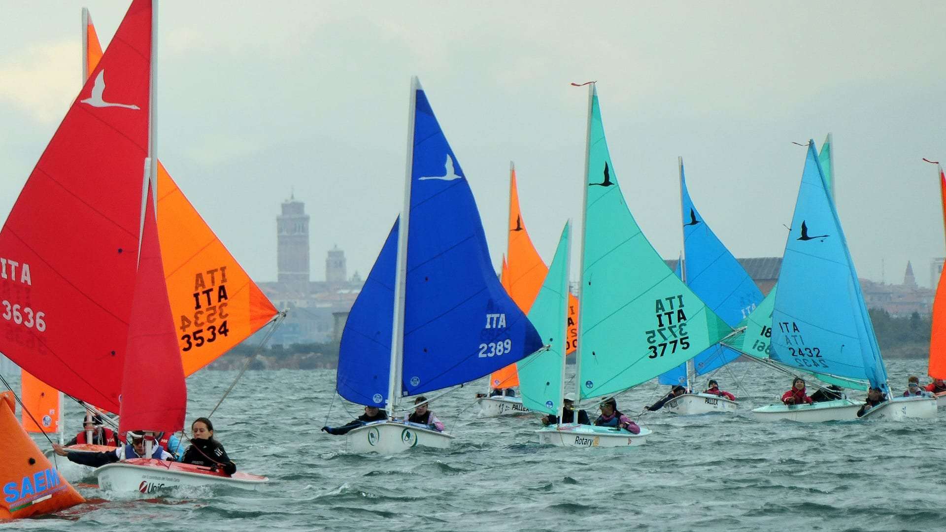 Hansa 303 a Malamocco: troppo vento il sabato, troppo poco la domenica