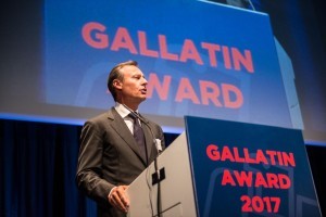 Ernesto Bertarelli, patron di Alinghi, premiato con il Gallatin Award a Ginevra