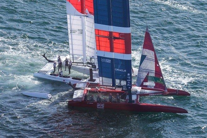 Crash on the opening day of the SailGP Grand Prix in Sydney