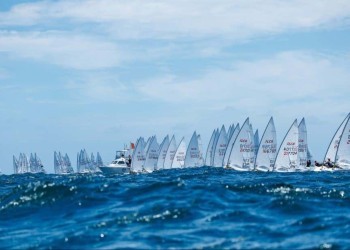 Tomasgaard draws first blood on opening day of ILCA 7 Worlds in Adelaide