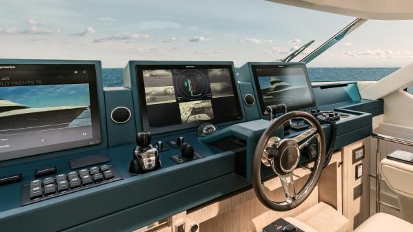 Monte Carlo Yachts è il primo costruttore a montare Raymarine DockSense