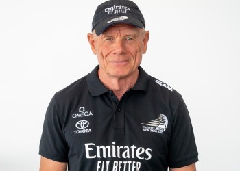 Slam è official apparel supplier di Emirates Team New Zealand