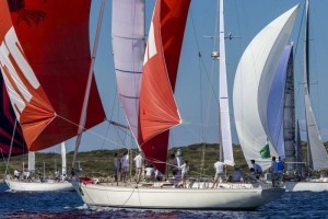 Light wind doesn't stop Rolex Swan Cup fleet