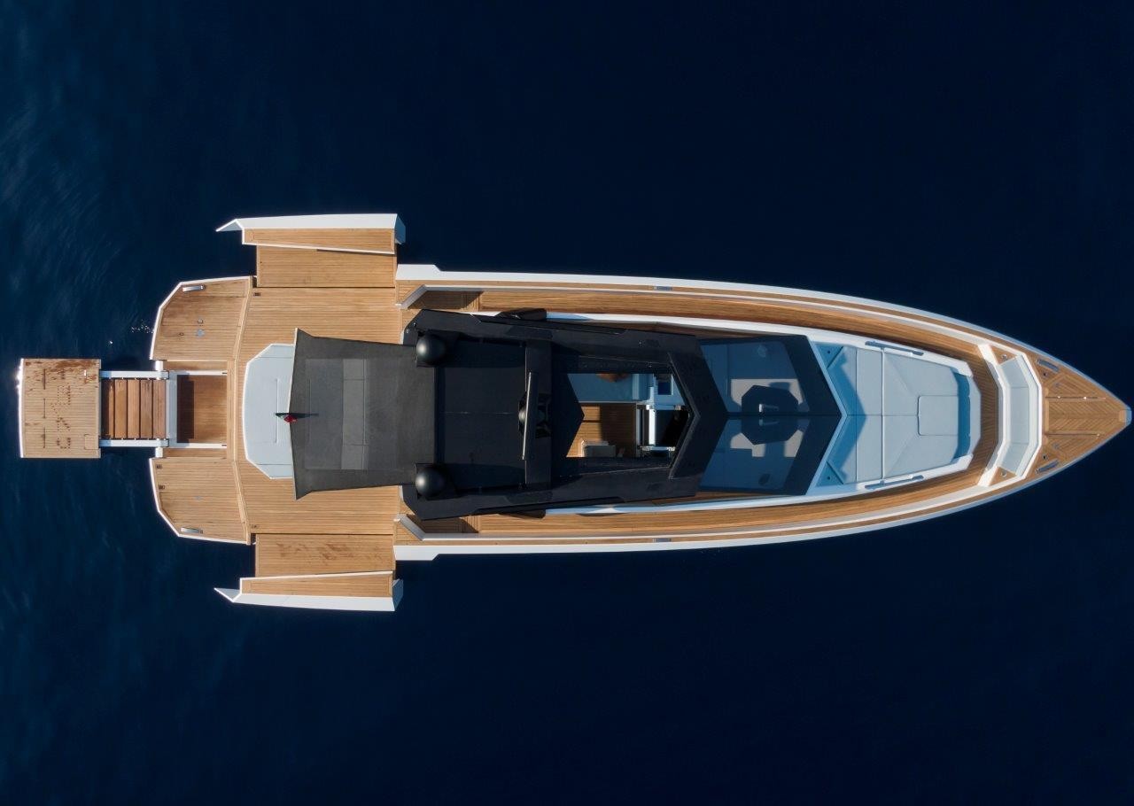 Evo R6 premiata per il design esterno ai World Yachts Trophy