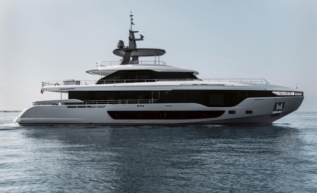 Azimut launches Grande 36M, the new superyacht in the Grande line