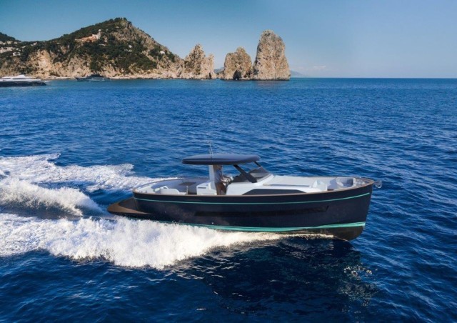 Apreamare lancia il nuovo Gozzo 45 al Cannes Yachting Festival 2022