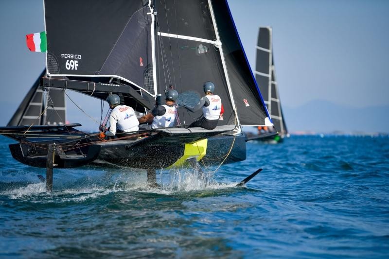 Young Azzurra qualifies for Youth Foiling Gold Cup finals