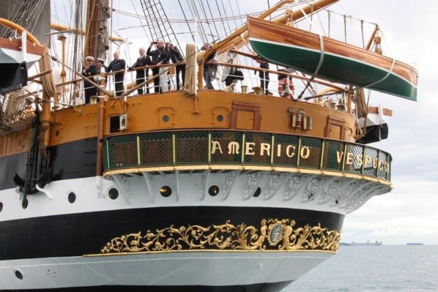 La nave scuola Amerigo Vespucci
