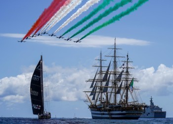 Alla festa dell'Ocean Race partecipano anche Frecce Tricolori e Vespucci