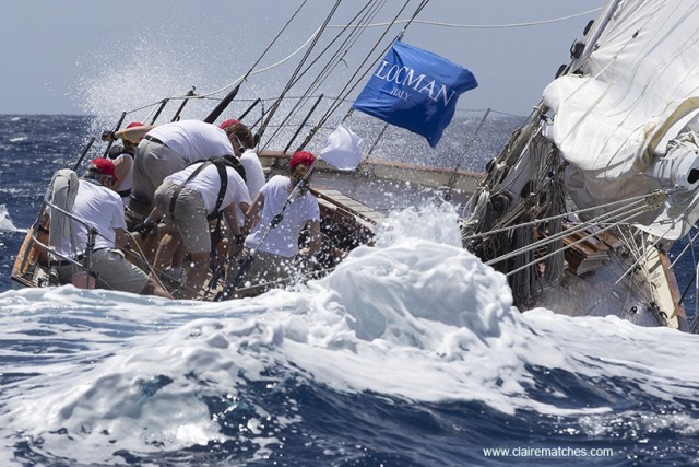 Spirit of Tradition French yacht 66' Faiaoahe battling the waves